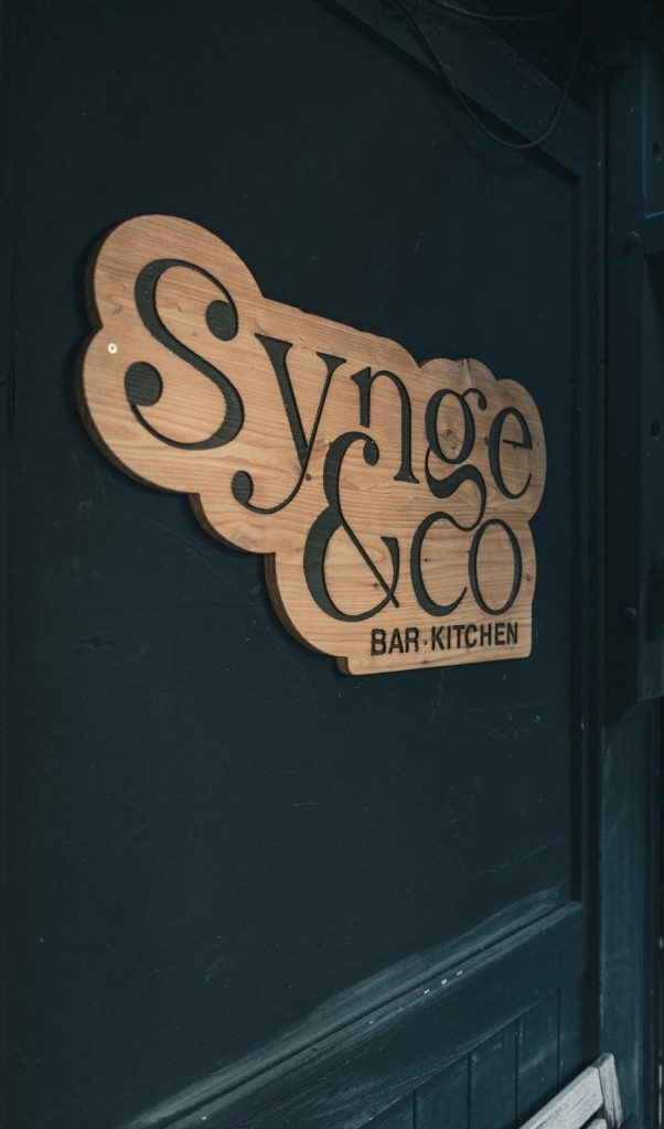 Synge & Co